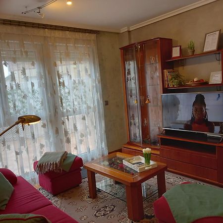 Апартаменты Azalea Residencial Торрелавега Экстерьер фото