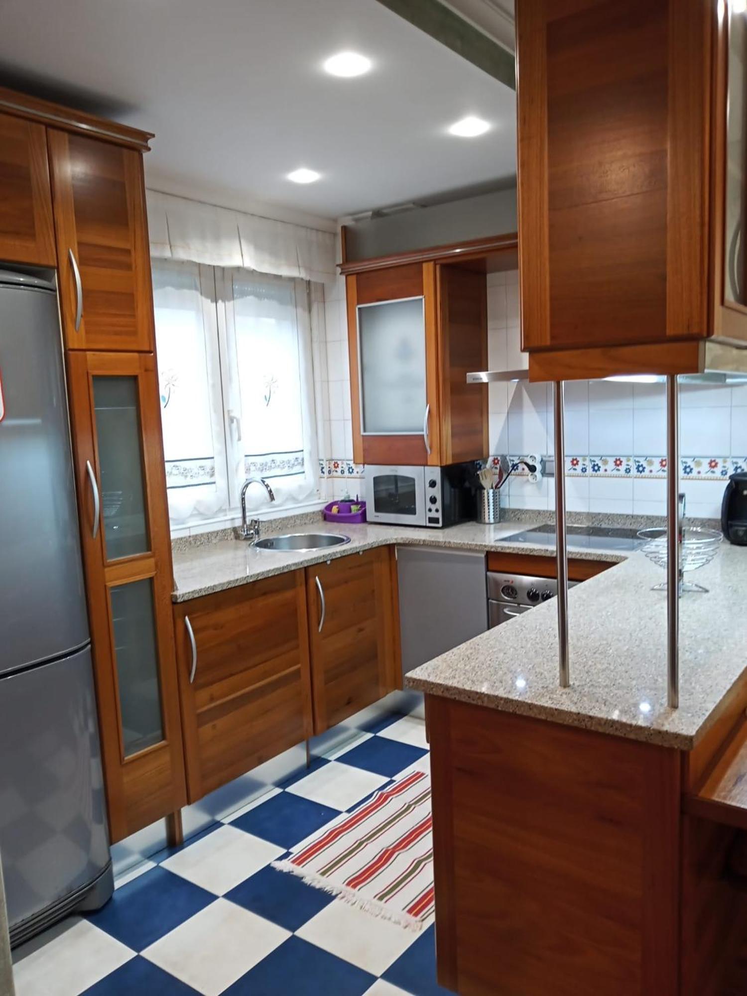 Апартаменты Azalea Residencial Торрелавега Экстерьер фото